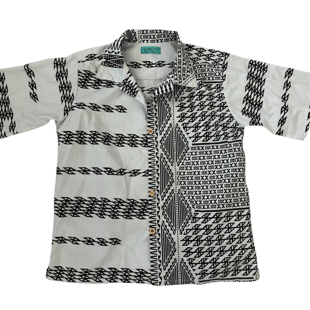Sew Hikai Boys Aloha Shirt size 9/10